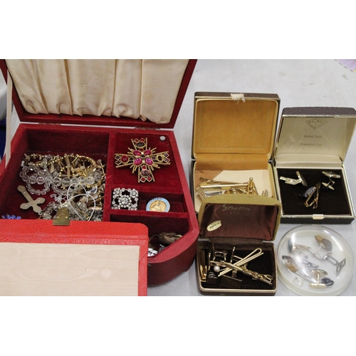 210 - A LARGE QUANTITY OF COSTUME JEWELLERY AND BOXES TO INCLUDE BROOCHES, CHAINS, NECKLACES, BRACELETS, R... 