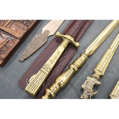 256 - A COLLECTION OF FIVE BRASS LETTER OPENERS TO INCLUDE AN ART NOUVEAU EXAMPLE