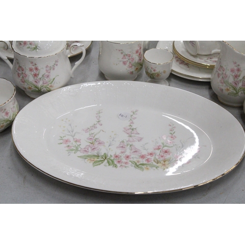 319 - A ROYAL ALBERT 'FOR ALL SEASONS' PART DINNER SERVICE TO INCLUDE A SERVING PLATE, DINNER PLATES, SAUC... 