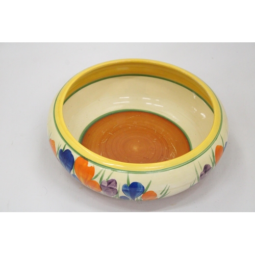 11 - A CLARICE CLIFF BIZARRE CROCUS PATTERN BOWL - 9 CM (H) 19 CM (W) (SIGNS OF WEAR)