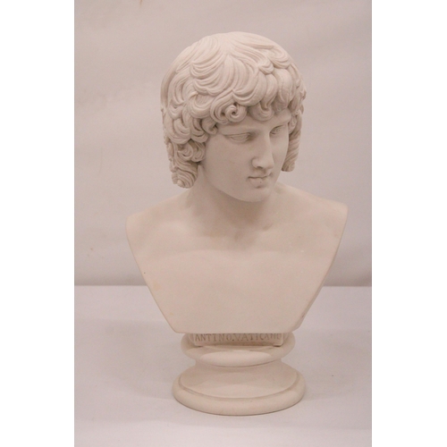 20 - A SCULPTURED ARTS STUDIO BUST OF ANTINOUS WITH AN EMBEDDED ROYAL SOCIETY OF ARTS MEDAL TO THE BASE -... 