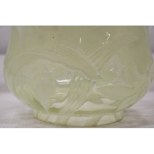 29 - AN ART NOUVEAU STYLE BLOWN VASELINE GLASS LAMP SHADE FLARED SHAPE IN THE STYLE OF JAMES POWELL