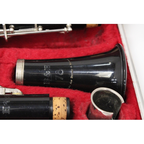 34 - A CASED BOOSEY AND HAWKES 78 CLARINET