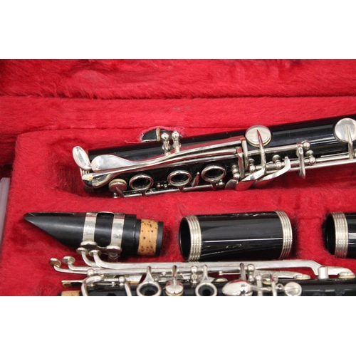 34 - A CASED BOOSEY AND HAWKES 78 CLARINET