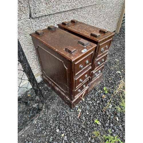 3555 - A PAIR OF MAHOGANY DESK PEDESTALS