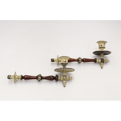 193 - A PAIR OF VINTAGE BRASS AND WOOD WALL CANDLE HOLDER SCONCES