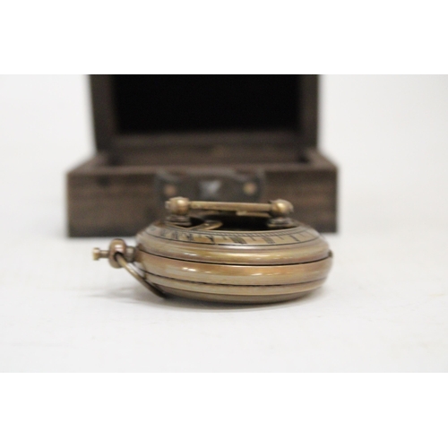 469 - A BOXED BRASS SUNDIAL AND COMPASS