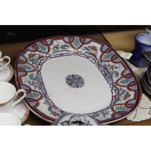 1002 - A QUANTITY OF ROYAL DOULTON 'DARJEELING' CUPS AND SAUCERS, A LARGE VINTAGE PLATTER, ETC