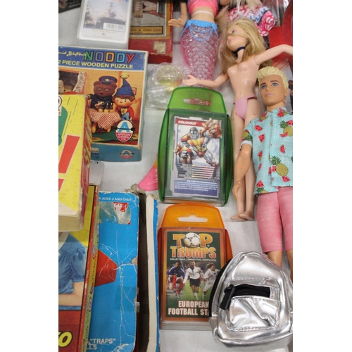 1014 - FOUR DOLL FIGURES TO INCLUDE TWO GIRLS, A BOY AND A MERMAID PLUS A QUANTIY OF VINTAGE BOARD GAMES, T... 