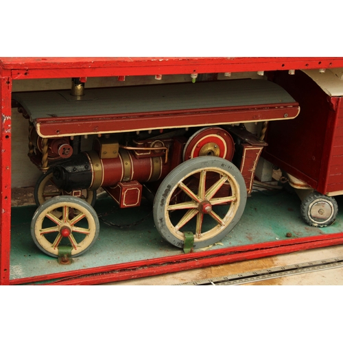 1901 - AN ORIGINAL 1960'S FAIRGROUND AUTOMATED GYPSY CARAVAN AND ENGINE - VENDOR STATES IN WORKING ORDER BU... 