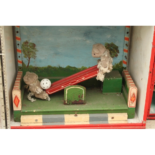 1902 - AN ORIGINAL 1960'S AUTOMATED SEESAW BEARS - VENDOR STATES IN WORKING ORDER BUT NO WARRANTY GIVEN