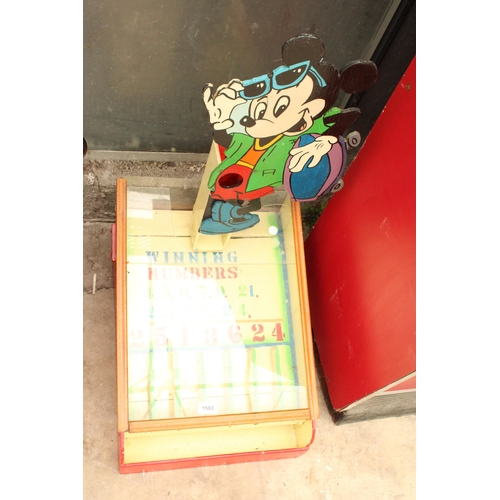 1905 - AN ORIGINAL AUTOMATED MICKEY MOUSE FAIRGROUND GAME MACHINE - VENDOR STATES IN WORKING ORDER BUT NO W... 