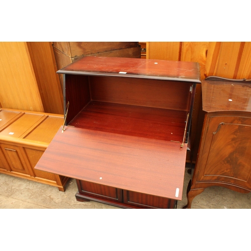 2669 - A MAHOGANY BUREAU 31.5