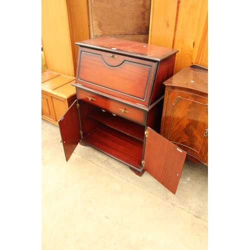 2669 - A MAHOGANY BUREAU 31.5