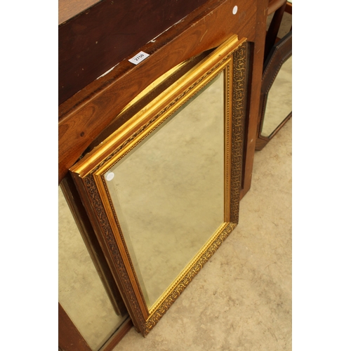 2750 - A GILT FRAMED BEVEL EDGE WALL MIRROR, 30