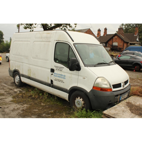 3395 - A RENAULT MASTER MM35DCI 100 ABS VAN WITH RACKING IN THE BACK KITTED OUT WITH RACKING FOR TRANSPORTI... 