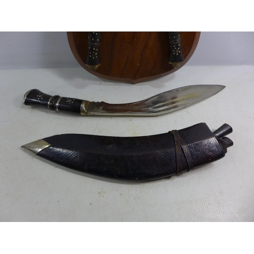 361 - A KUKRI KNIFE AND SCABBARD, 30CM BLADE, LENGTH 44CM, A PAIR OF SMALL KUKRI KNIVES, LENGTH 25CM, MOUN... 