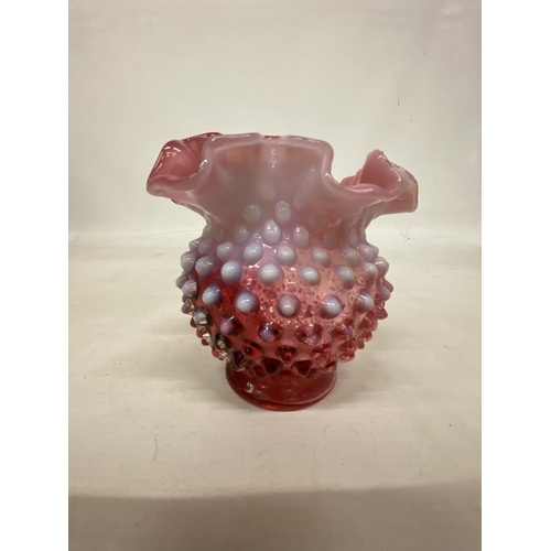 11 - A FENTON ART GLASS CRANBERRY PINK OPALESCENT HOBNAIL DOUBLE CRIMPED VASE VINTAGE FROM THE 1950'S