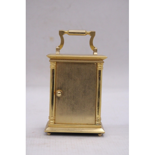 212 - A 20TH CENTURY BRASS CASED CARRIAGE CLOCK WITH ROMAN NUMERIC DIAL MARKED ROBERT BLANDFORD 1873 WITH ... 