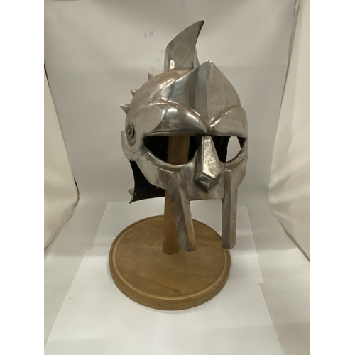 27 - A MAXIMUS GLADIATOR MEDIEVAL SPIKED SILVER STEEL REPLICA HELMET