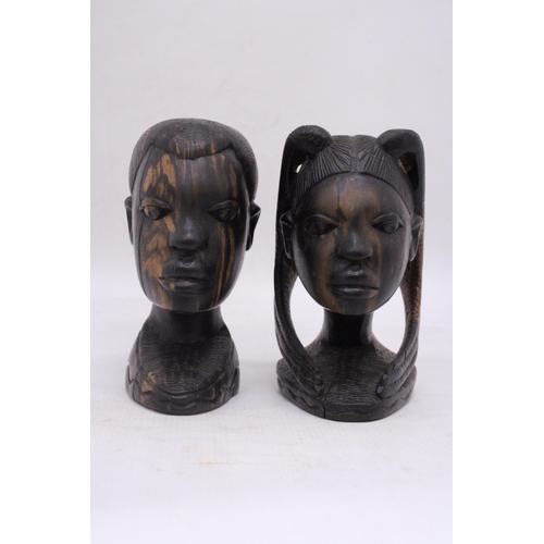 285 - TWO WOODEN AFRICAN HEAD BUSTS, HEIGHTS 17CM