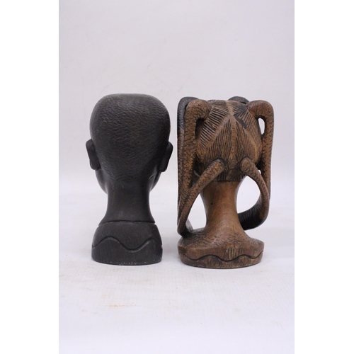 285 - TWO WOODEN AFRICAN HEAD BUSTS, HEIGHTS 17CM