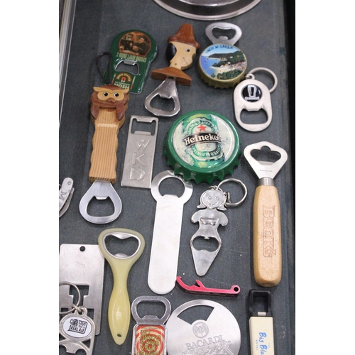 339 - A LARGE COLLECTION OF VINTAGE BOTTLE OPENERS TO INCLUDE NOVELTY