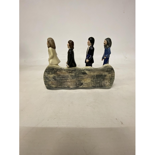 67 - A MANOR COLLECTABLES STAFFORDSHIRE ENGLAND BEATLES ABBEY ROAD FIGURES