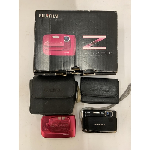 152 - A FUJIFILM FINEPIX Z30 PINK BOXED CAMERA TOGETHER WITH A FUJIFILM FINEPIX S5800 CAMERA WITH CASE