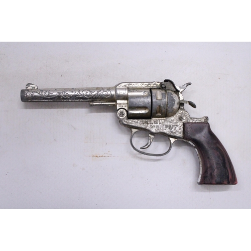 168 - A TOY CAP GUN RUSTLER DEPUTY - VENDOR STATES IN WORKING ORDER BUT NO WARRANTY IS GIVEN