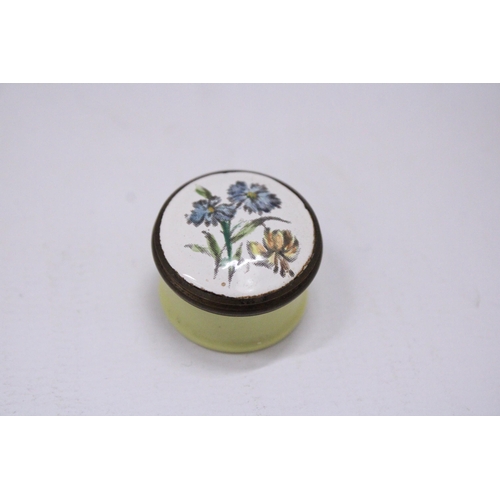 196 - A VINTAGE BILSTON AND BATTERSEA ENAMEL PILL CASE