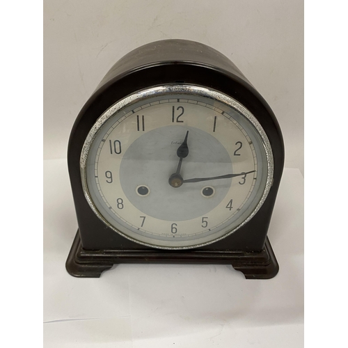 33 - A VINTAGE BAKELITE ENFIELD STRIKING MANTEL CLOCK