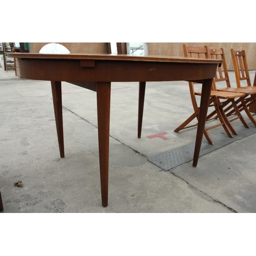 2811 - AN OVAL RETRO TEAK GREAVES AND THOMAS EXTENDING DINING TABLE, 54