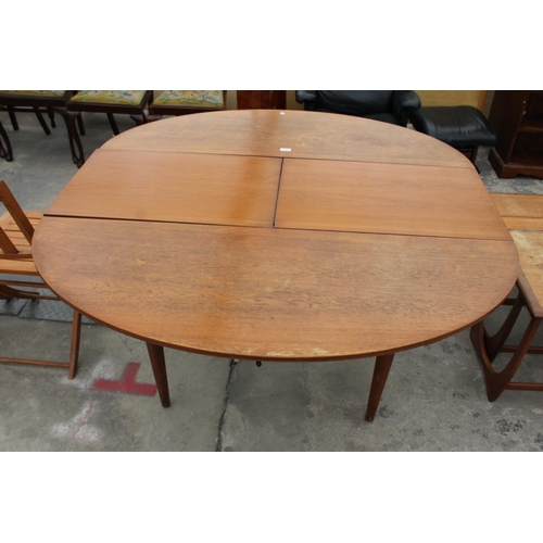 2811 - AN OVAL RETRO TEAK GREAVES AND THOMAS EXTENDING DINING TABLE, 54