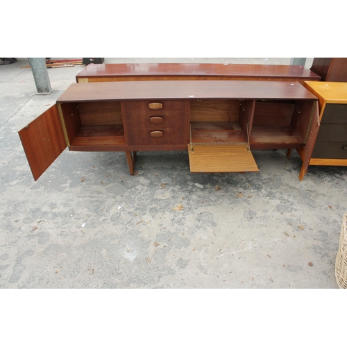 2818 - A RETRO TEAK STONEHILL SIDEBOARD ENCLOSING THREE DRAWERS AND THREE CUPBOARDS, 78