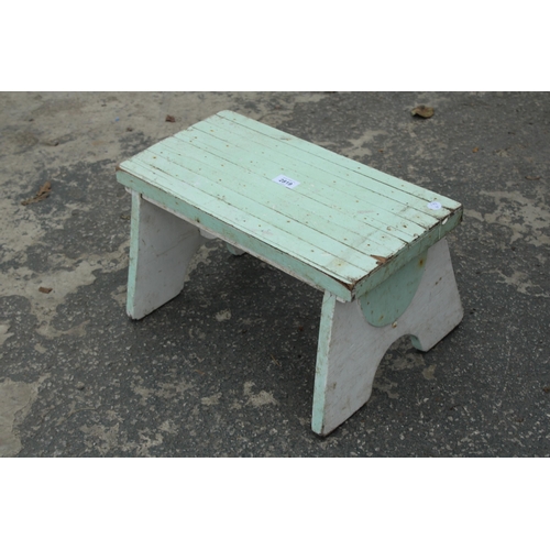 2819 - AN EDWARDIAN PAINTED FOOTSTOOL