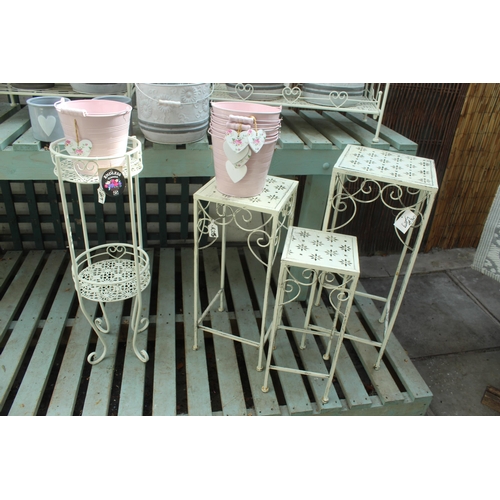 2 - DISPLAY STAND 28 POTS\STANDS ETC PLUS VAT