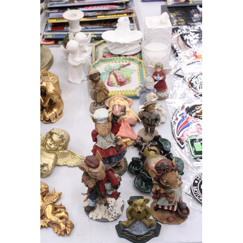 360 - A MIXED LOT OF COLLECTABLES TO INCLUDE TWO RABBIT ORNAMENTS, CANDLE STICK, CANDLE STICK ETC