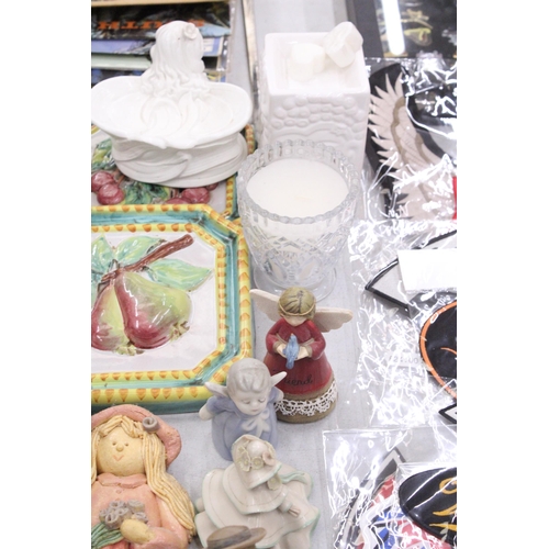 360 - A MIXED LOT OF COLLECTABLES TO INCLUDE TWO RABBIT ORNAMENTS, CANDLE STICK, CANDLE STICK ETC