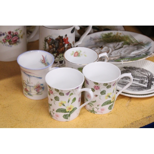 391 - A QUANTITY OF COLLECTABLE CERAMIC MUGS AND CABINET PLATES TO INCLUDE AYNSLEY, WEDGWOOD, ROYAL KENDAL... 