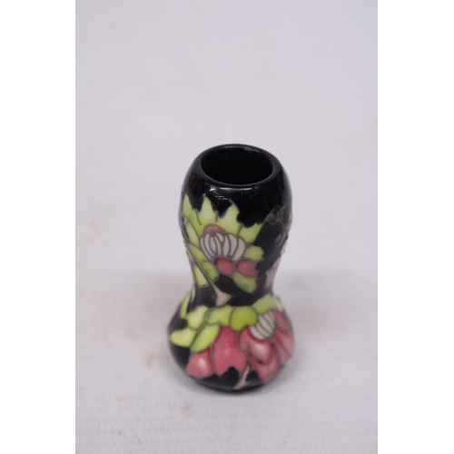 722 - A MINI MOORCROFT VASE WINTER SWEET PATTERN KERRY GOODWIN - 5.5 CM