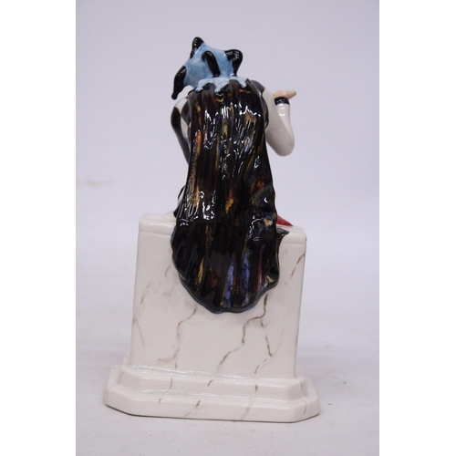 736 - A CARLTONWARE HANDPAINTED SHOW SPECIAL JESTER FIGURE