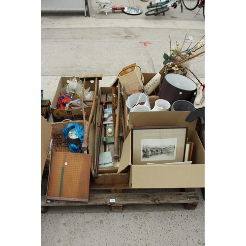 2291 - AN ASSORTMENT OF HOUSEHOLD CLEARANCE ITEMS