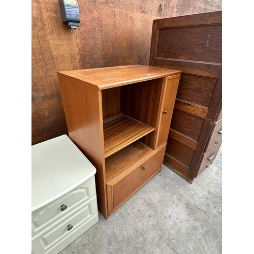 2512 - A RETRO TEAK KNIGHTSBRIDGE RECORD STORAGE UNIT