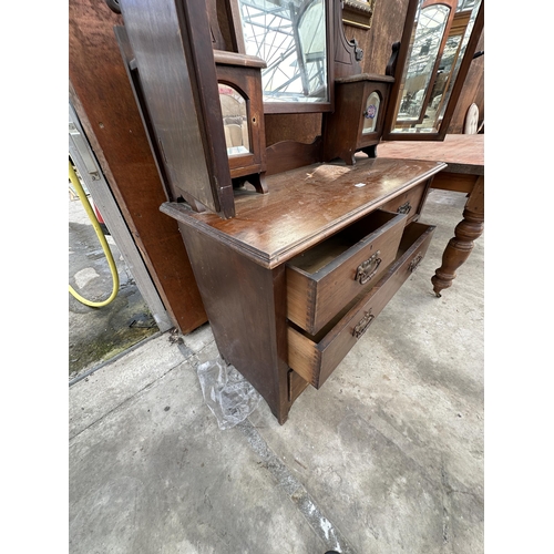 2531 - A LATE VICTORIAN DRESSING CHEST ENCLOSING TWO SHORT AND TWO LONG DRAWERS, 42