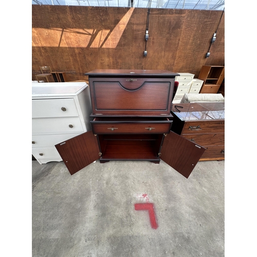 2605 - A MAHOGANY BUREAU 31.5