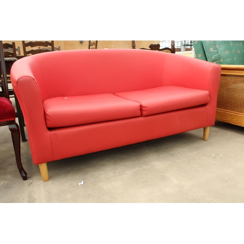 2699 - A RED ARGOS TUB SOFA