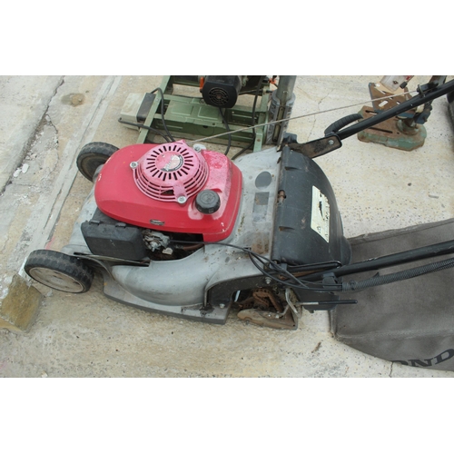 9 - HONDA MOWER IN WORKING ORDER  NO VAT