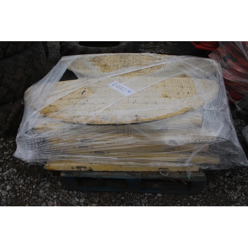 1007 - 5 MTRS. TRENCH PLATES TO CARRY 44T  + VAT