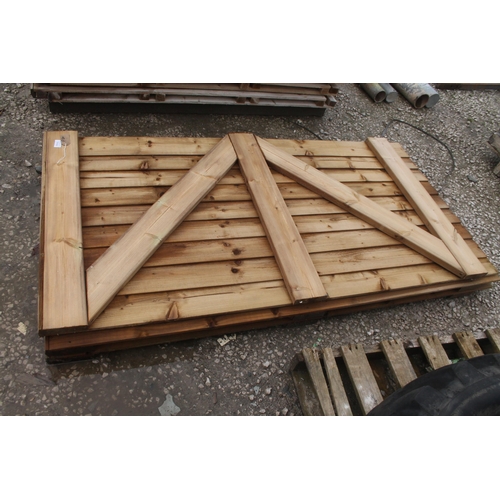 1050 - 3 PIECES 1.8 + 900 SINGLE TIMBER GATES  + VAT